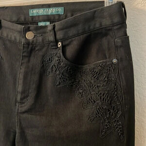 Lauren Jeans Co. Women’s Vintage Black Bootcut Jeans with Lace detail. Size 6P